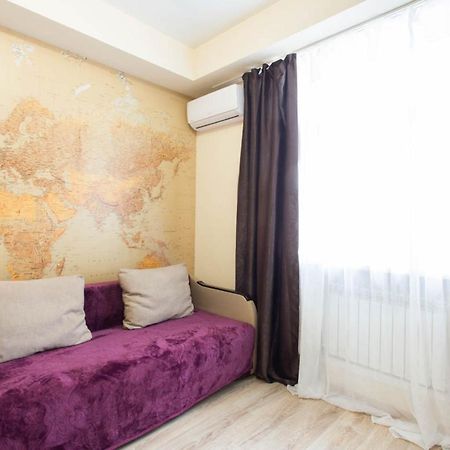 New Studio In The Center - Korolenka Str. 25/62 Lejlighed Kharkiv Eksteriør billede